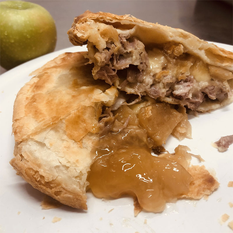 False Bay Pies Pork with Apple Pie False Bay Pies Pork with Apple Pie